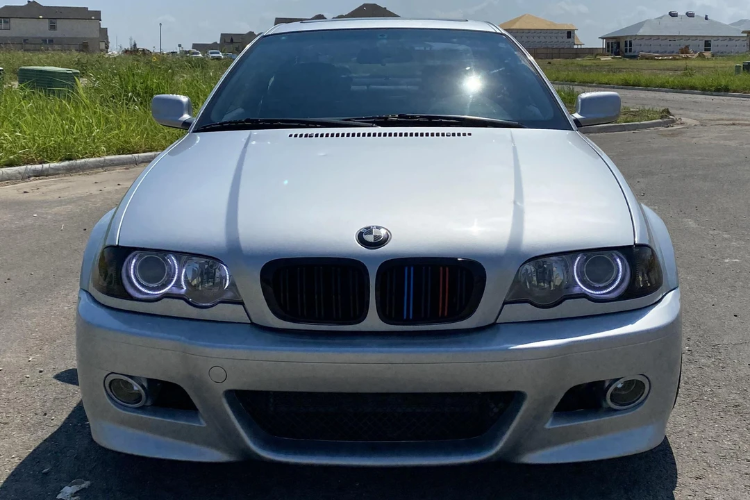 2002 BMW E46 330i & 330Ci - Image 2 of 31