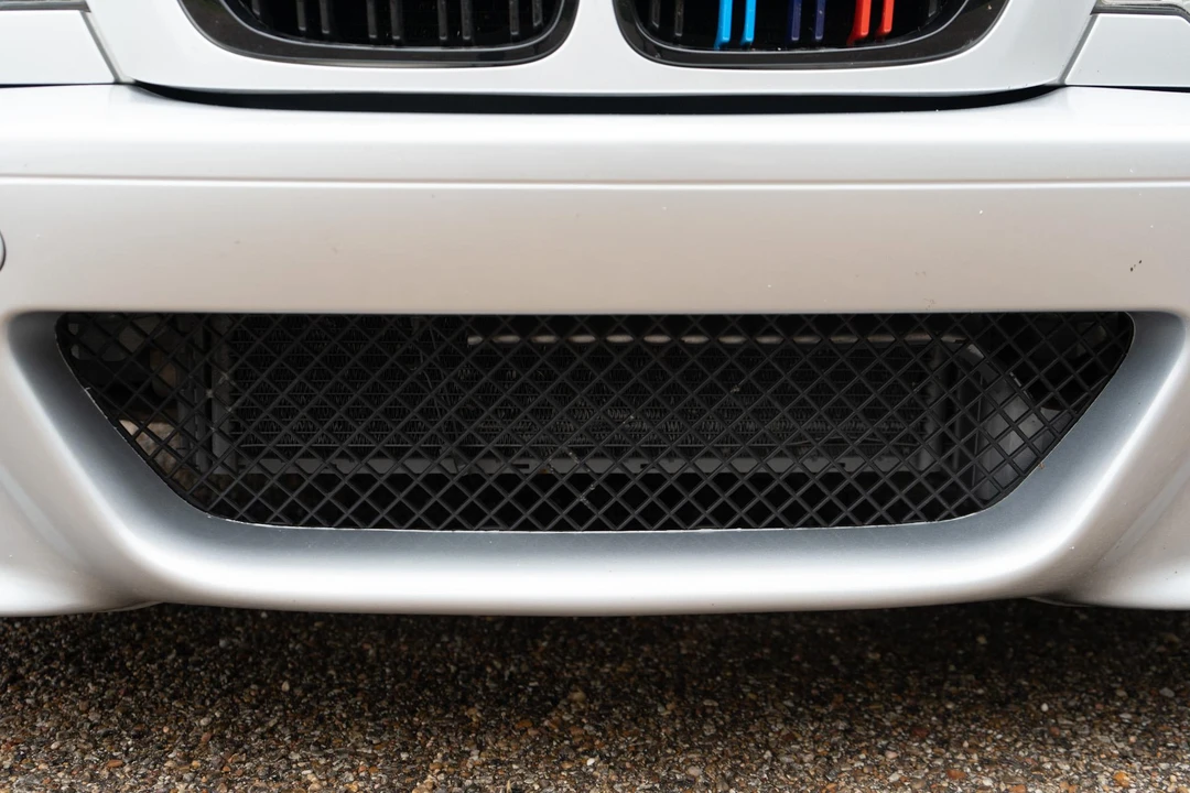 2002 BMW E46 330i & 330Ci - Image 27 of 31