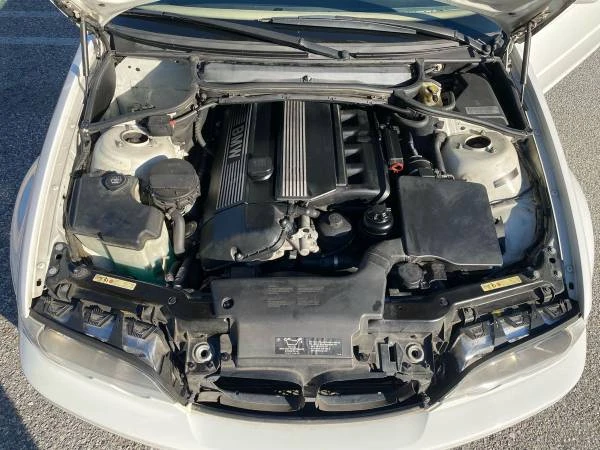 2002 BMW E46 330i & 330Ci - Image 10 of 17