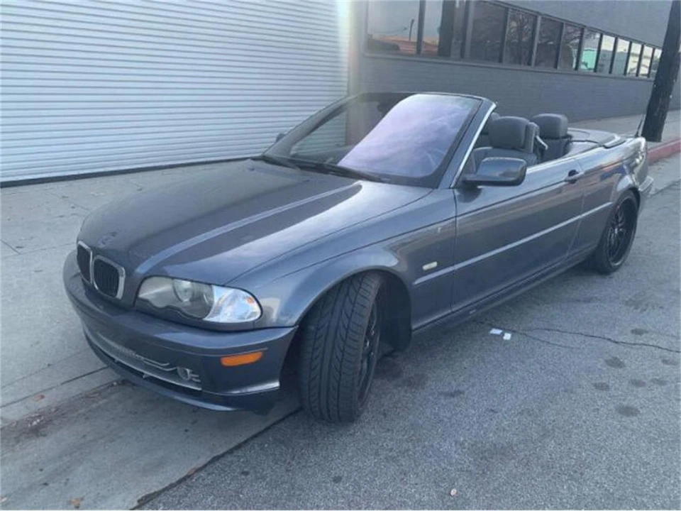 2002 BMW E46 330i & 330Ci - Image 8 of 16