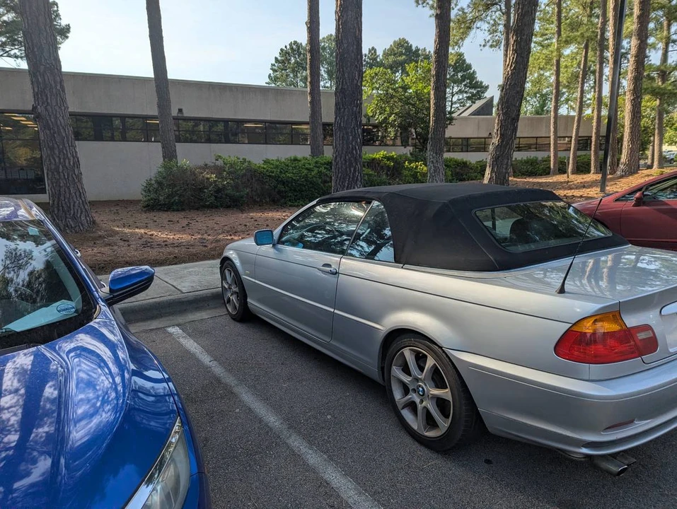 2002 BMW E46 330i & 330Ci - Image 3 of 4