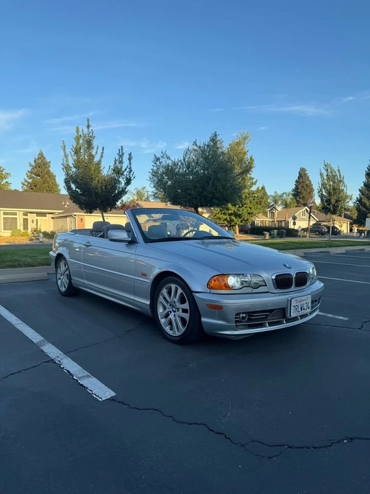 2002 BMW E46 330i & 330Ci - Image 9 of 15