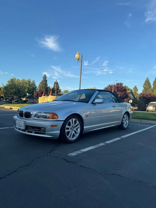 2002 BMW E46 330i & 330Ci - Image 2 of 15