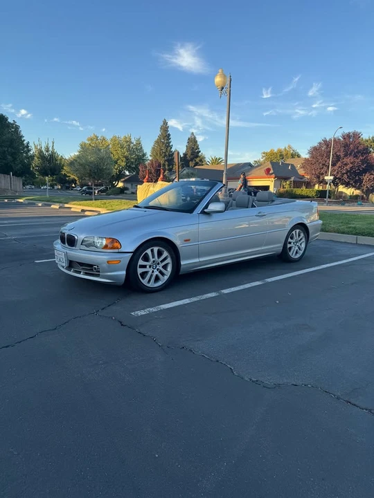 2002 BMW E46 330i & 330Ci - Image 8 of 15