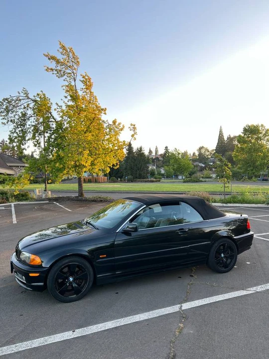 2002 BMW E46 330i & 330Ci - Image 4 of 15