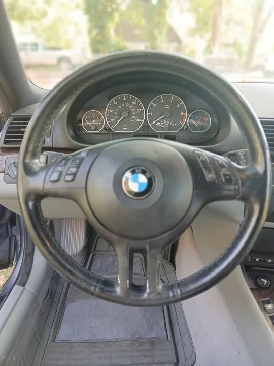 2002 BMW E46 330i & 330Ci - Image 6 of 8