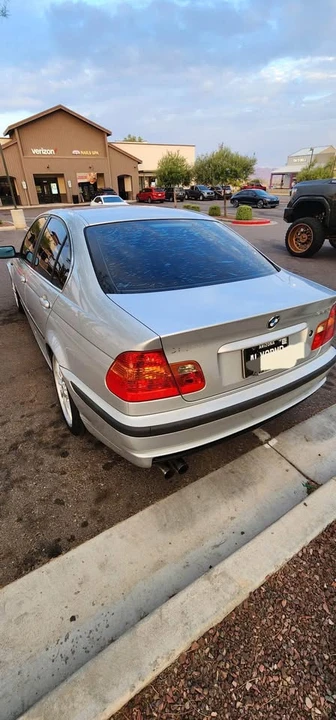 2002 BMW E46 330i & 330Ci - Image 10 of 10