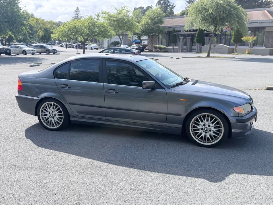 2002 BMW E46 330i & 330Ci - Image 4 of 7