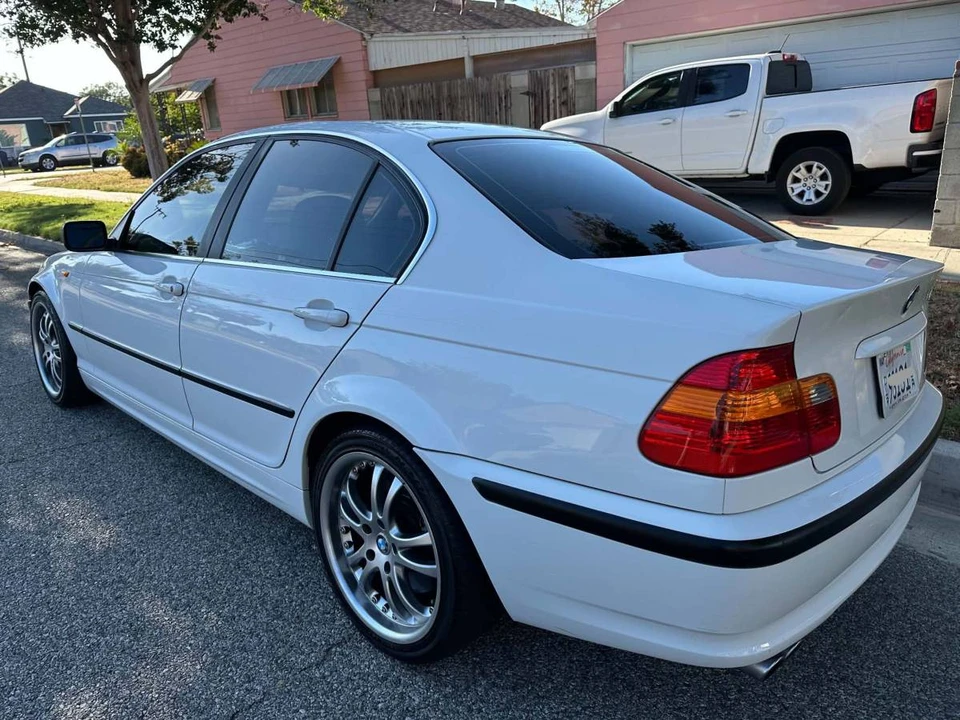 2002 BMW E46 330i & 330Ci - Image 3 of 24
