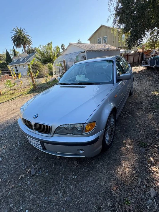 2002 BMW E46 330i & 330Ci - Image 2 of 14