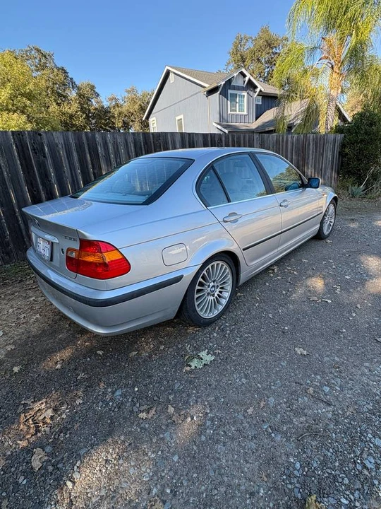 2002 BMW E46 330i & 330Ci - Image 5 of 14