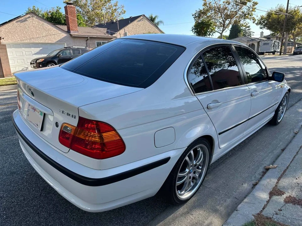 2002 BMW E46 330i & 330Ci - Image 6 of 24