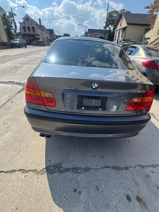 2002 BMW E46 330i & 330Ci - Image 4 of 12