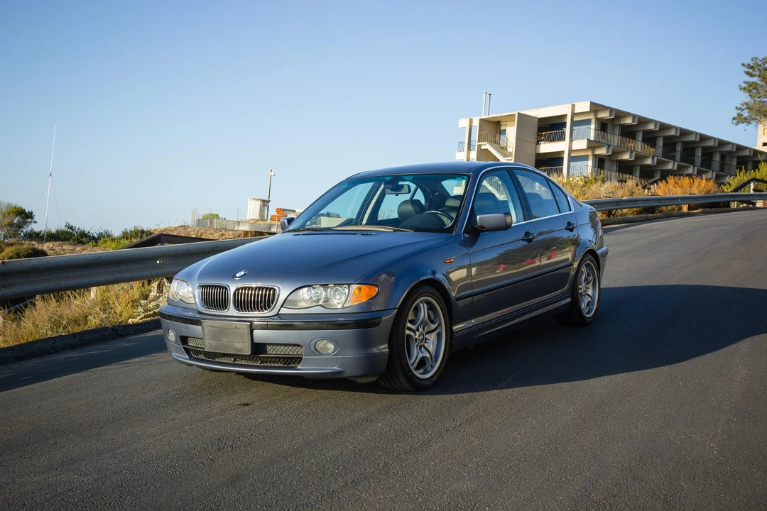 2002 BMW E46 330i & 330Ci - Image 11 of 31