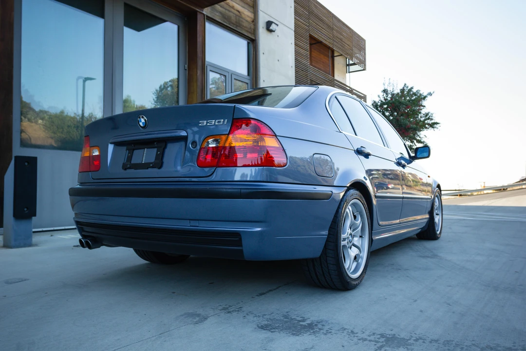 2002 BMW E46 330i & 330Ci - Image 23 of 31