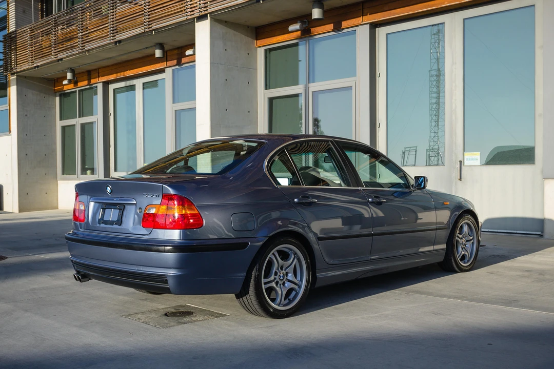 2002 BMW E46 330i & 330Ci - Image 6 of 31