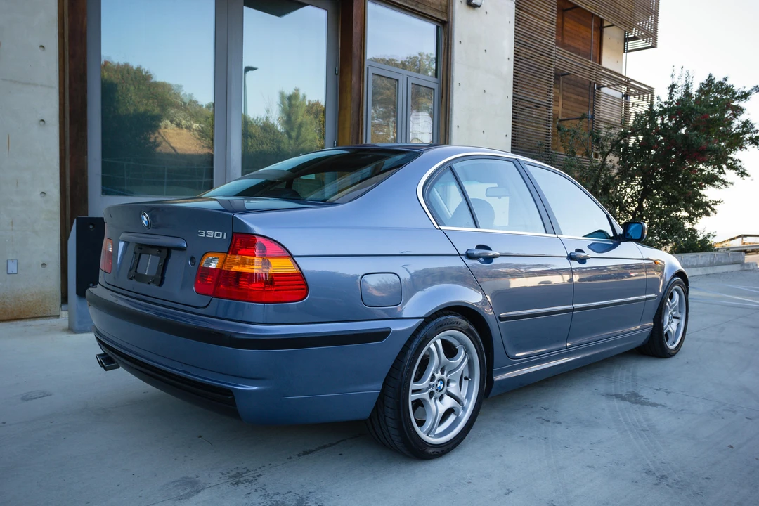 2002 BMW E46 330i & 330Ci - Image 27 of 31