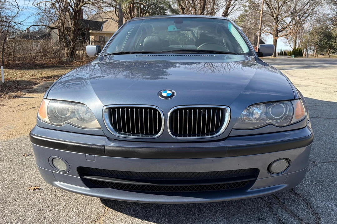 2002 BMW E46 330i & 330Ci - Image 2 of 31