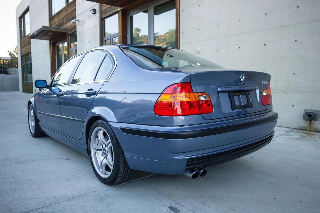2002 BMW E46 330i & 330Ci - Image 17 of 31