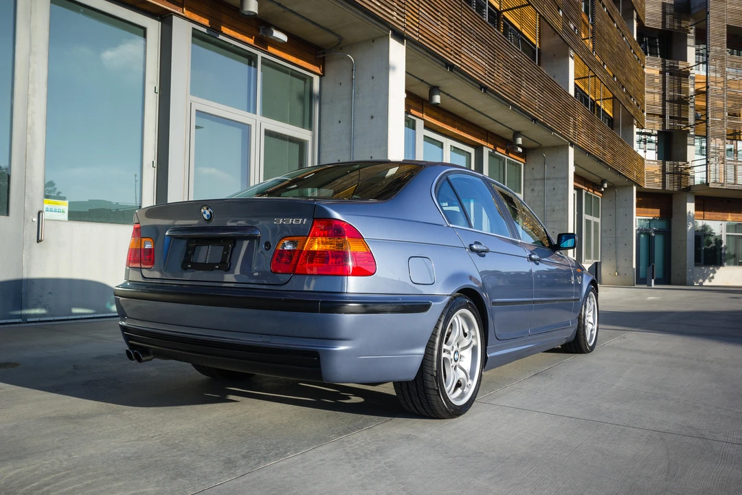 2002 BMW E46 330i & 330Ci - Image 26 of 31