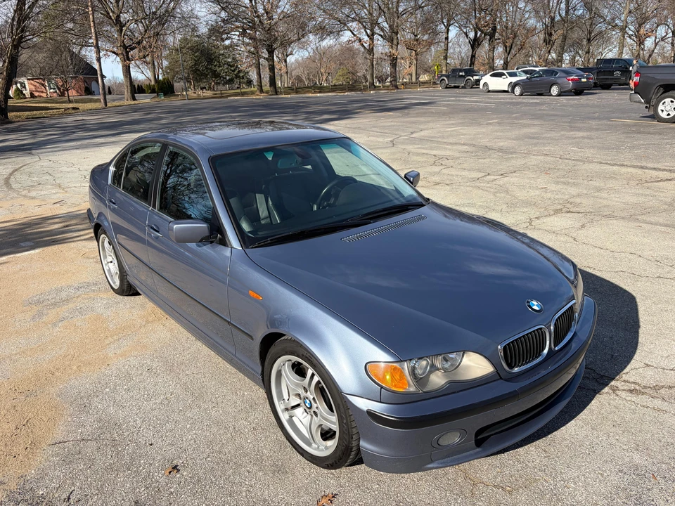 2002 BMW E46 330i & 330Ci - Image 15 of 31