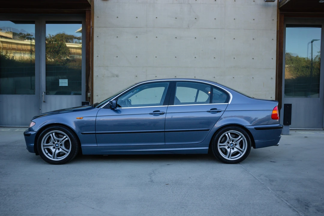 2002 BMW E46 330i & 330Ci - Image 12 of 31