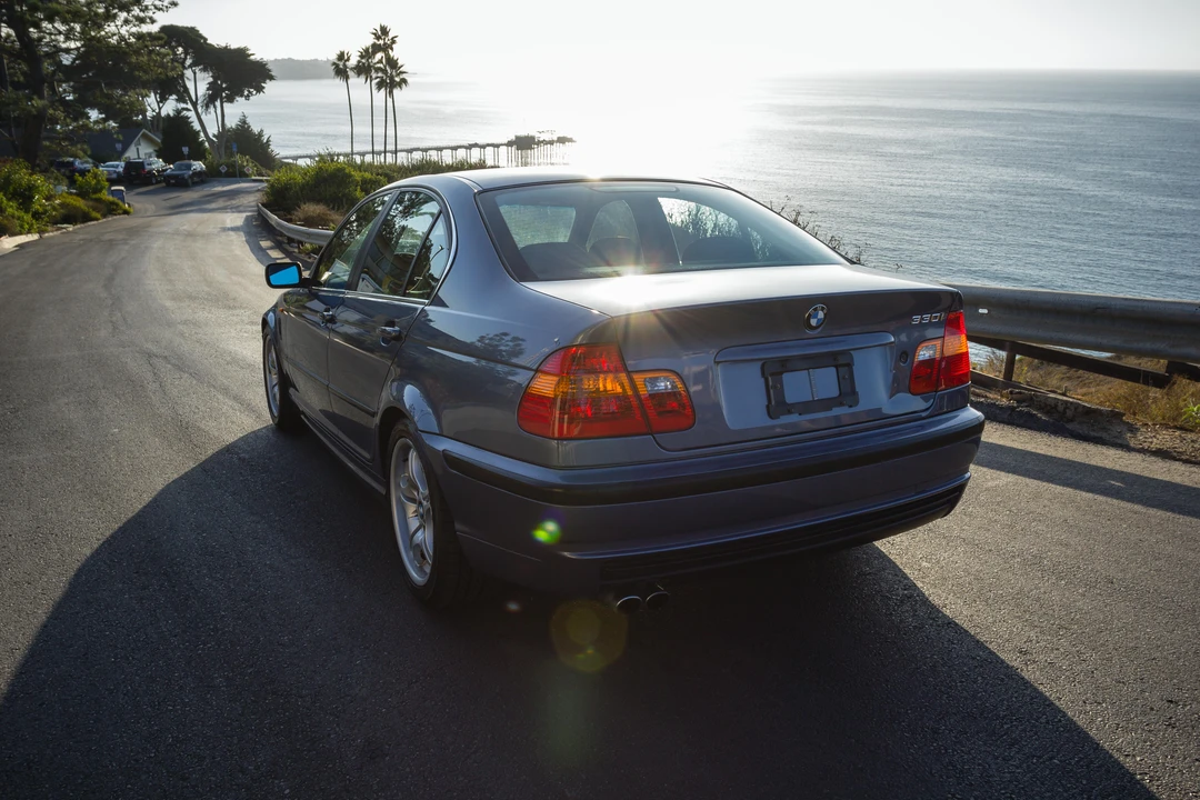 2002 BMW E46 330i & 330Ci - Image 18 of 31
