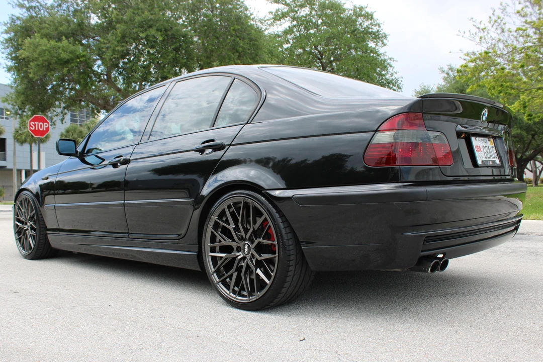 2002 BMW E46 330i & 330Ci - Image 12 of 24