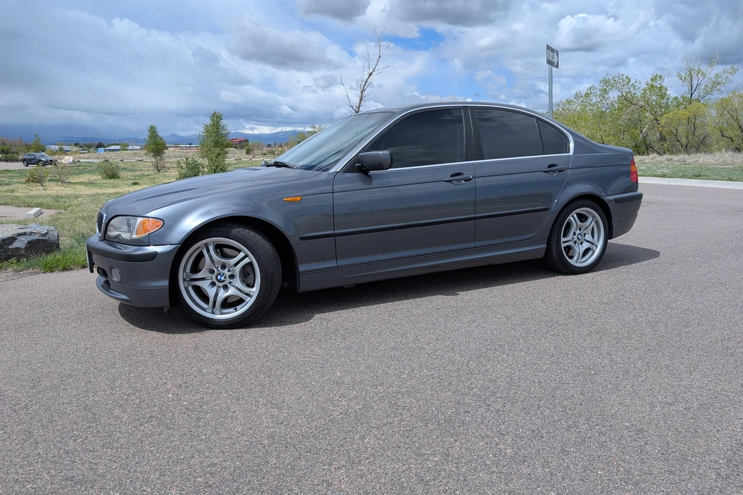 2002 BMW E46 330i & 330Ci - Image 11 of 31
