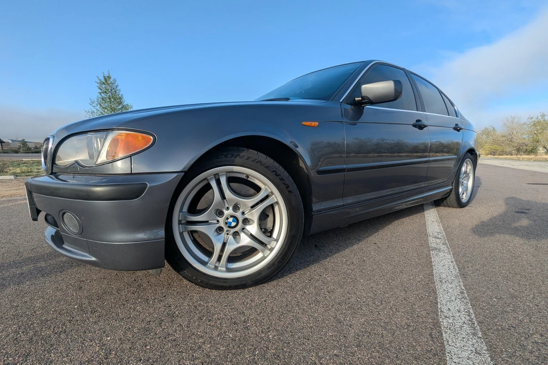2002 BMW E46 330i & 330Ci - Image 10 of 31
