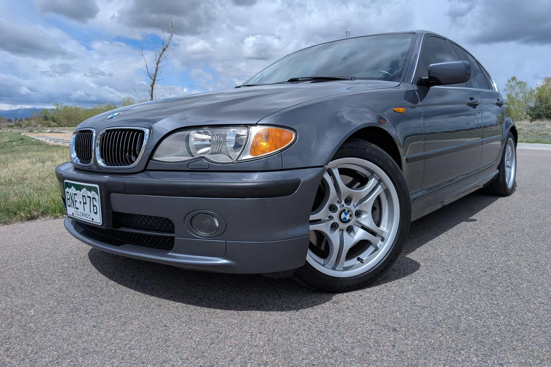 2002 BMW E46 330i & 330Ci - Image 9 of 31