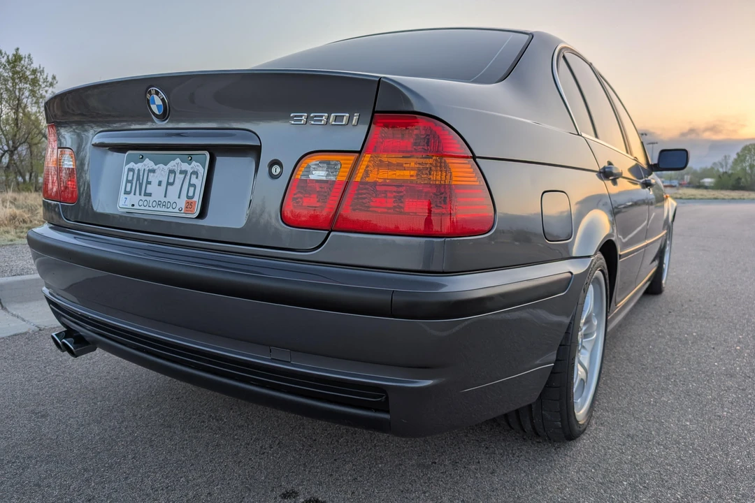 2002 BMW E46 330i & 330Ci - Image 19 of 31