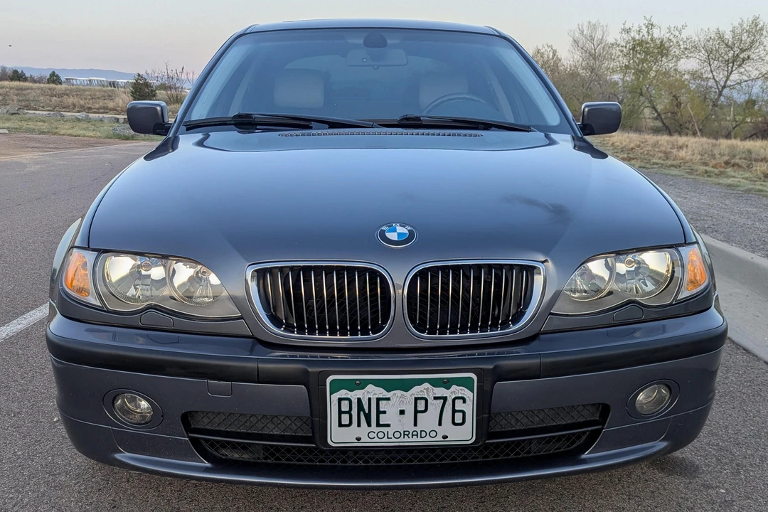 2002 BMW E46 330i & 330Ci - Image 2 of 31