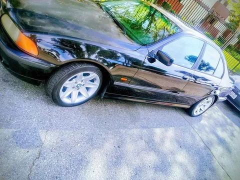2002 BMW 5 Series 528i M