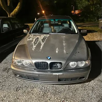 2002 BMW 5 Series 525i Sedan