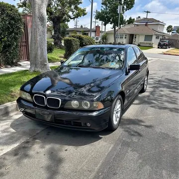 2002 BMW 525i Sedan