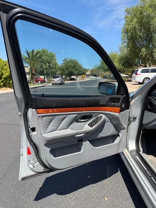 2002 BMW E39 5 Series - Image 9 of 16