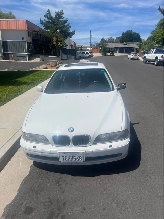 2002 BMW E39 5 Series - Image 3 of 4