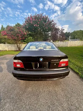 2002 BMW 5 Series 525i Sedan