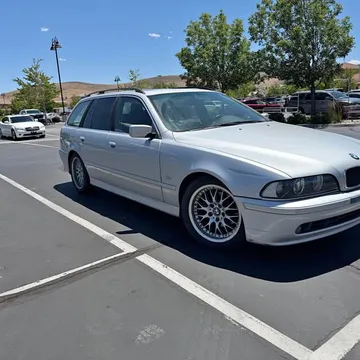 2002 BMW 525iT Wagon