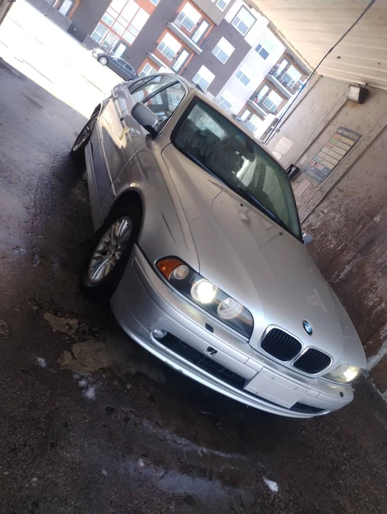 2002 BMW E39 5 Series - Image 3 of 3