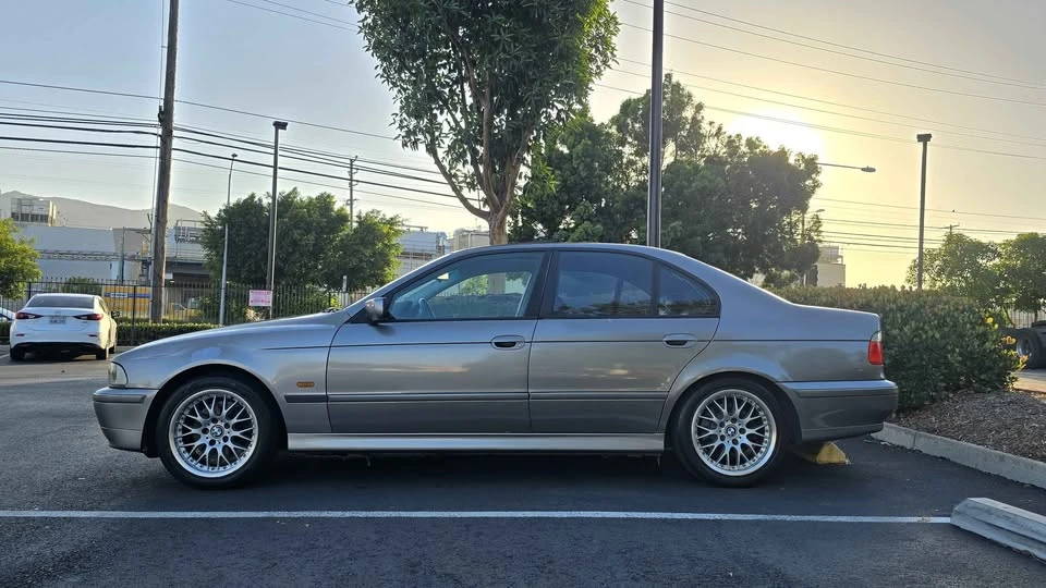 2002 BMW E39 5 Series - Image 2 of 16