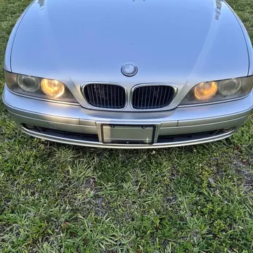 2002 BMW 530i Sedan