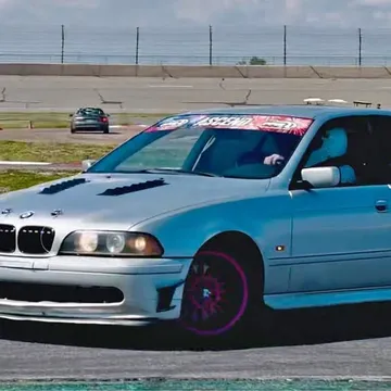2002 BMW 5 Series 530i Sedan