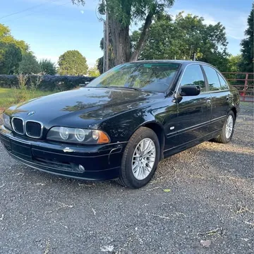 2002 BMW 530i Sedan