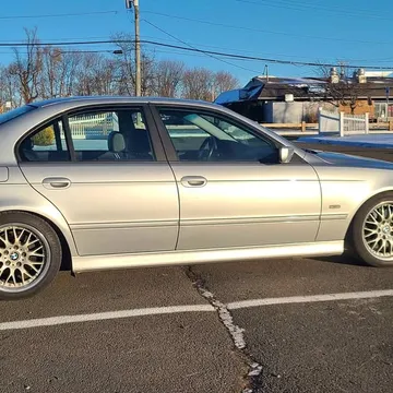 2002 BMW 5 Series 530i Sedan 4D