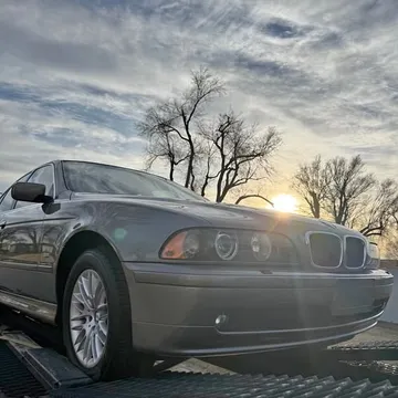 2002 BMW 5 Series 530i Sedan