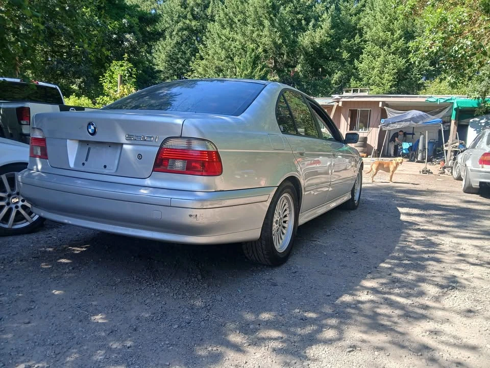 2002 BMW E39 5 Series - Image 2 of 5