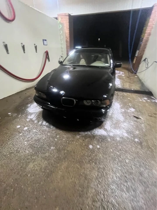 2002 BMW E39 5 Series - Image 3 of 4