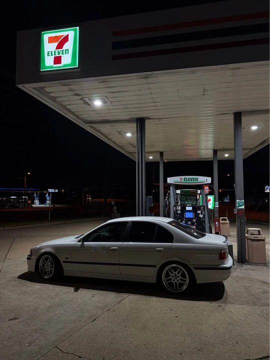 2002 BMW E39 5 Series - Image 2 of 20